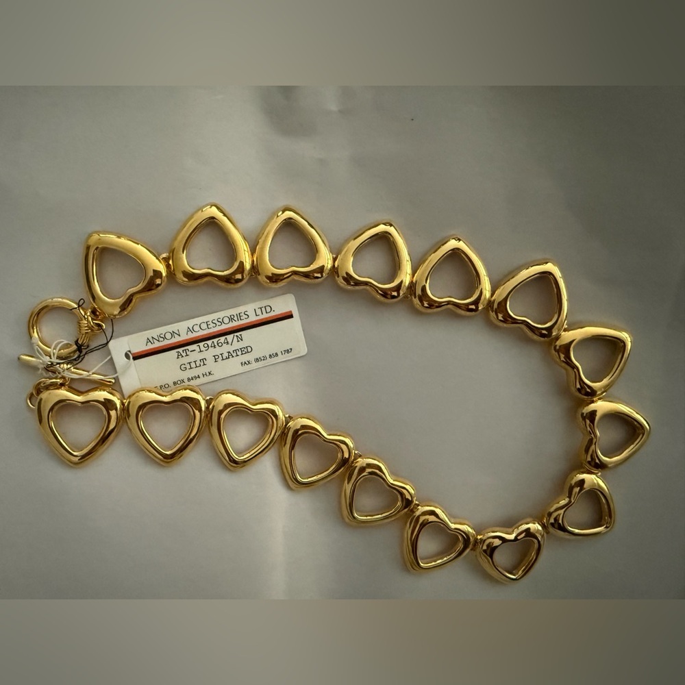 NWT Vintage Anson gilt plated gold heart necklace - 18”